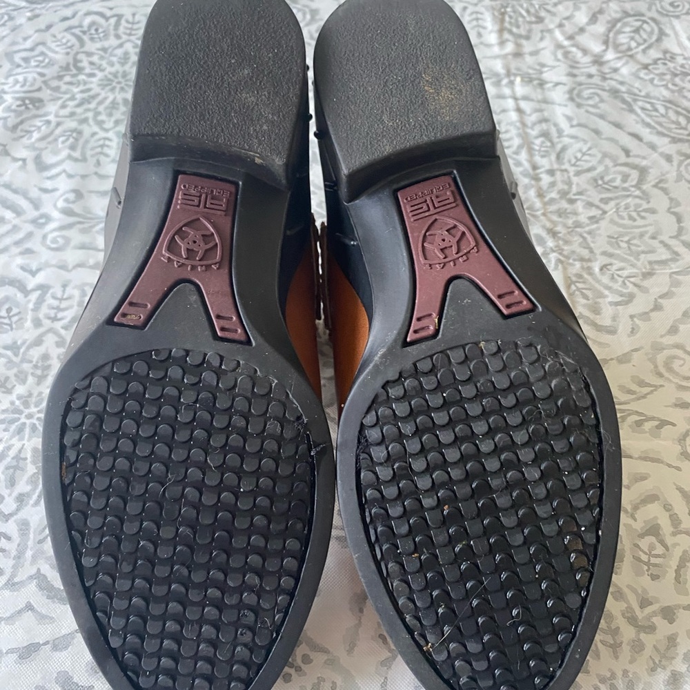 ARIAT MULES